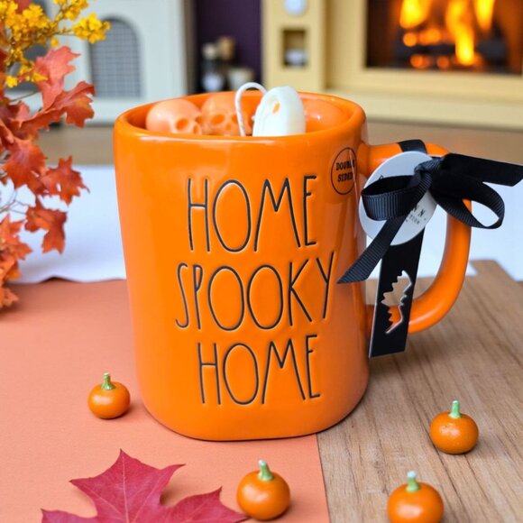 Handmade ✦ Rae Dunn Home Spooky Home Mug Candle ✦ Vanilla Cookie Pumpkin Soy Wax - Picture 1 of 9